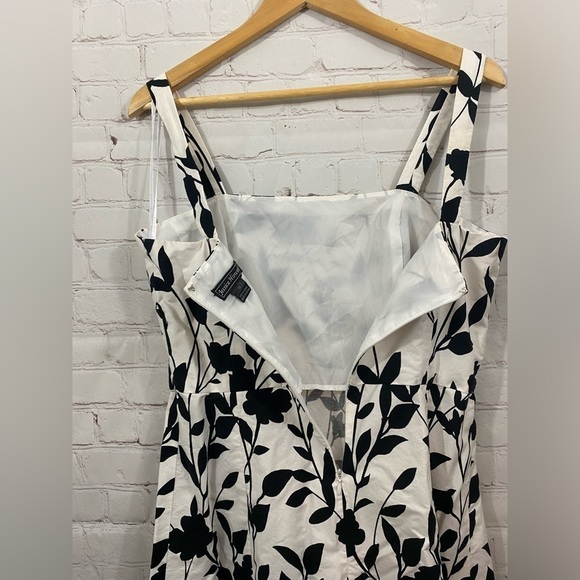 Jessica Howard Womens Size 10 Fit & Flare Strappy Floral Tank Dress - Picture 3 of 6
